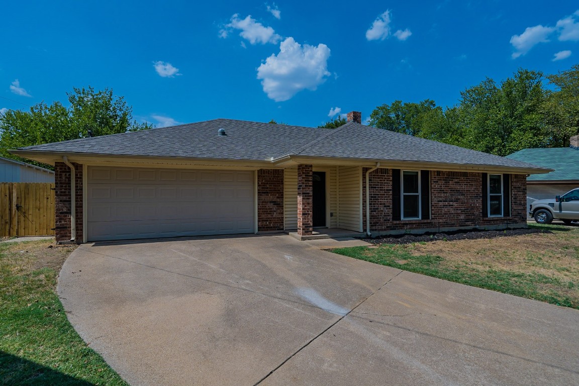 3200 Elkhart Court Arlington TX 76016