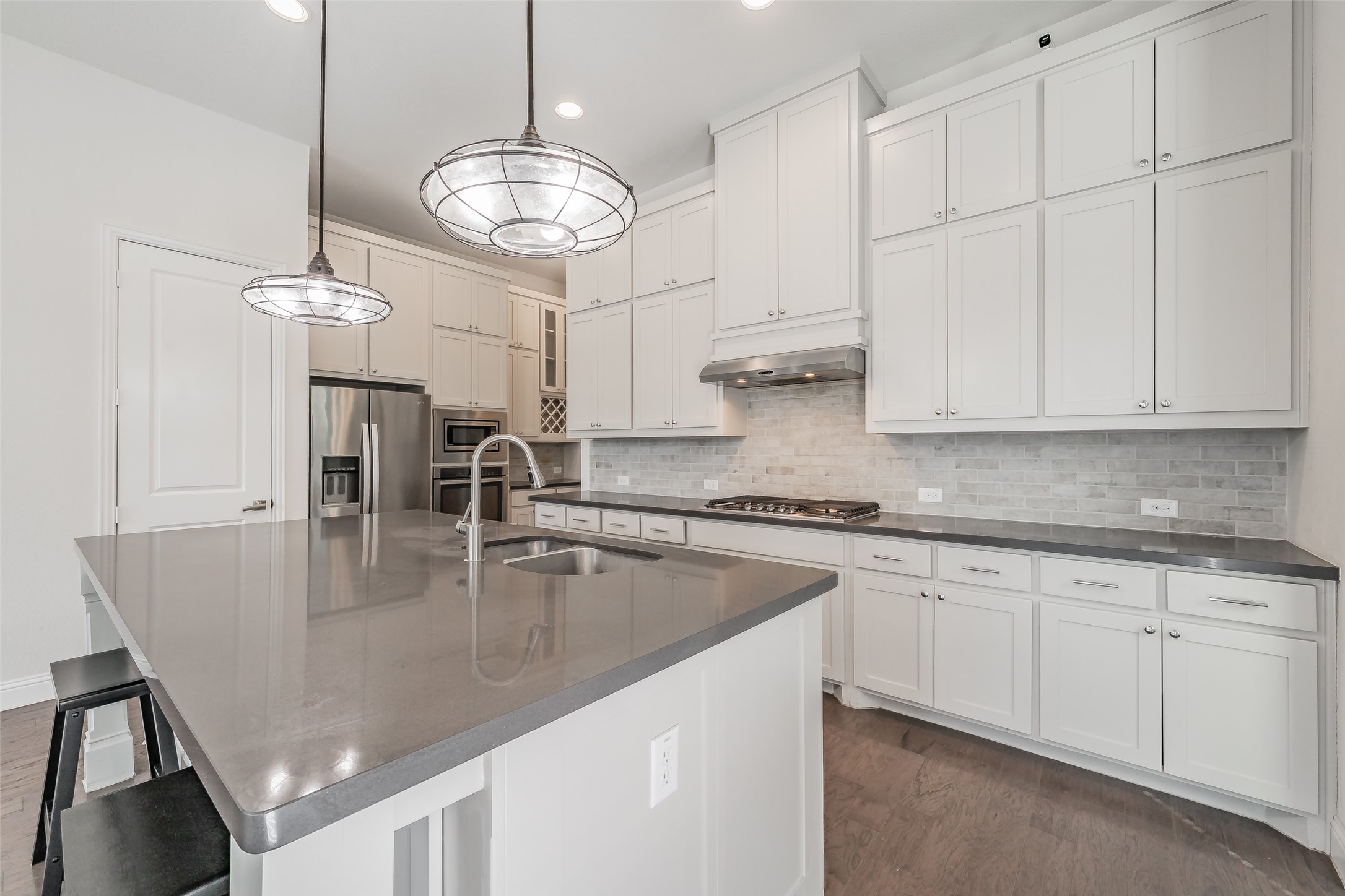 8075 Sunflower Lane Dallas TX 75252