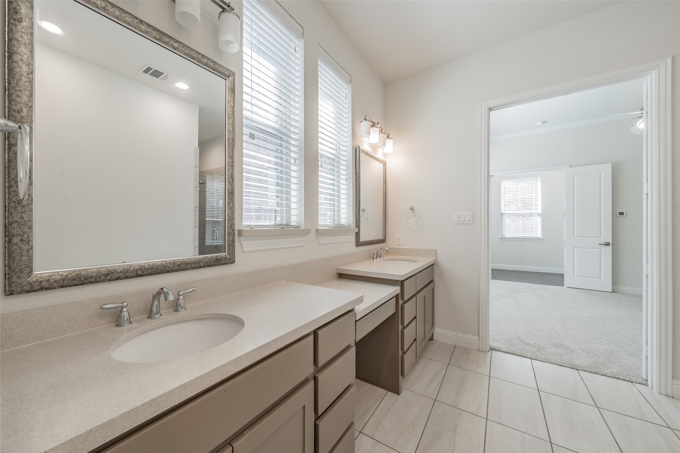 8075 Sunflower Lane Dallas TX 75252