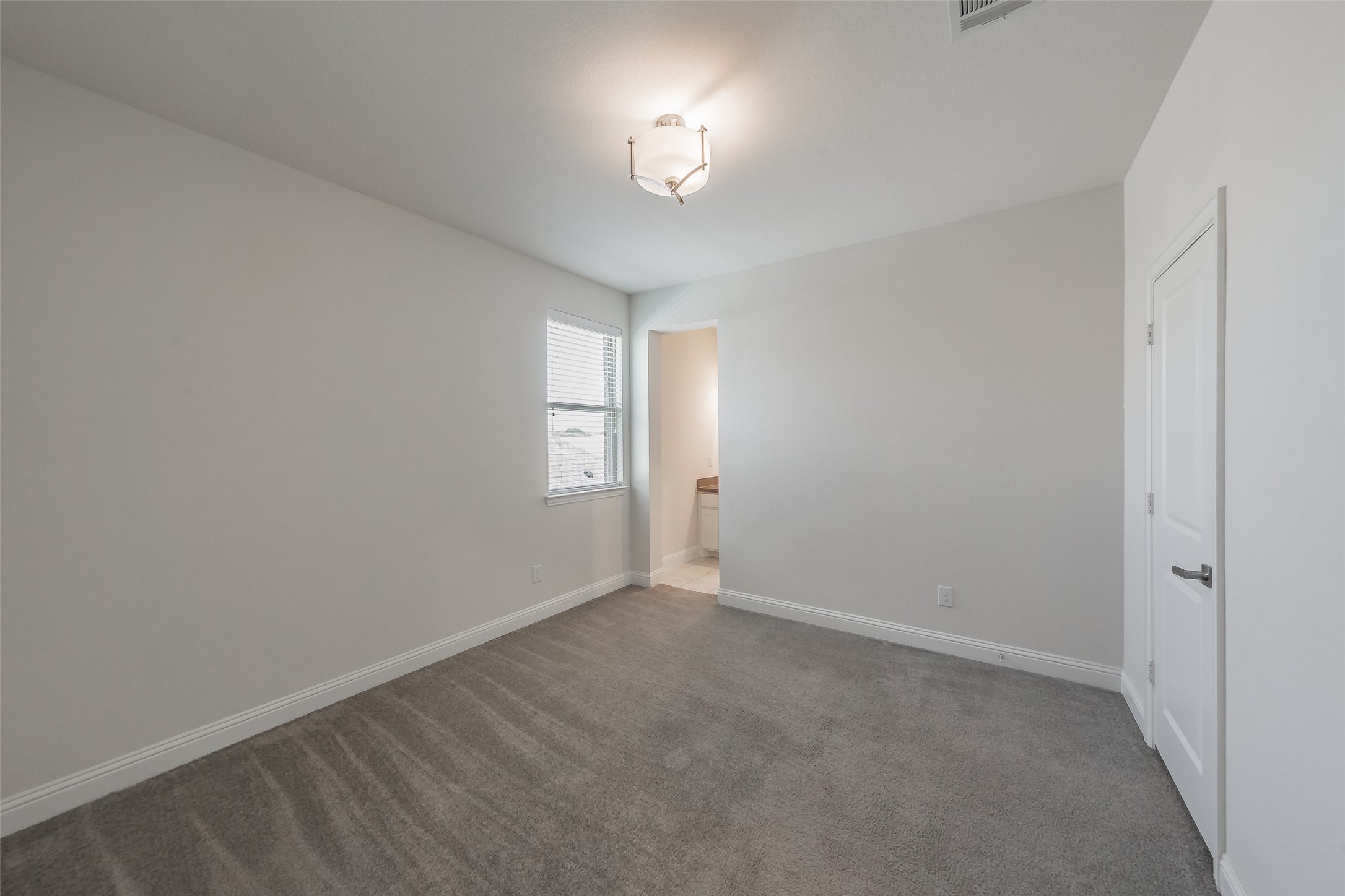 8075 Sunflower Lane Dallas TX 75252