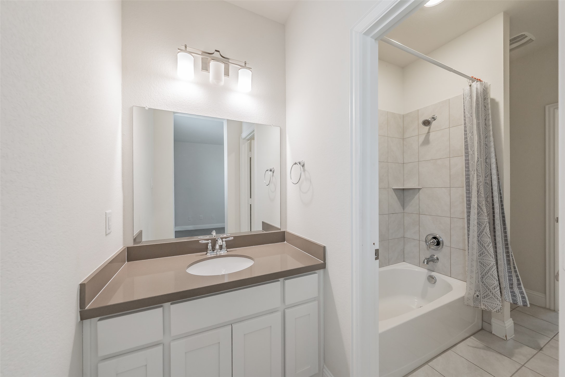 8075 Sunflower Lane Dallas TX 75252
