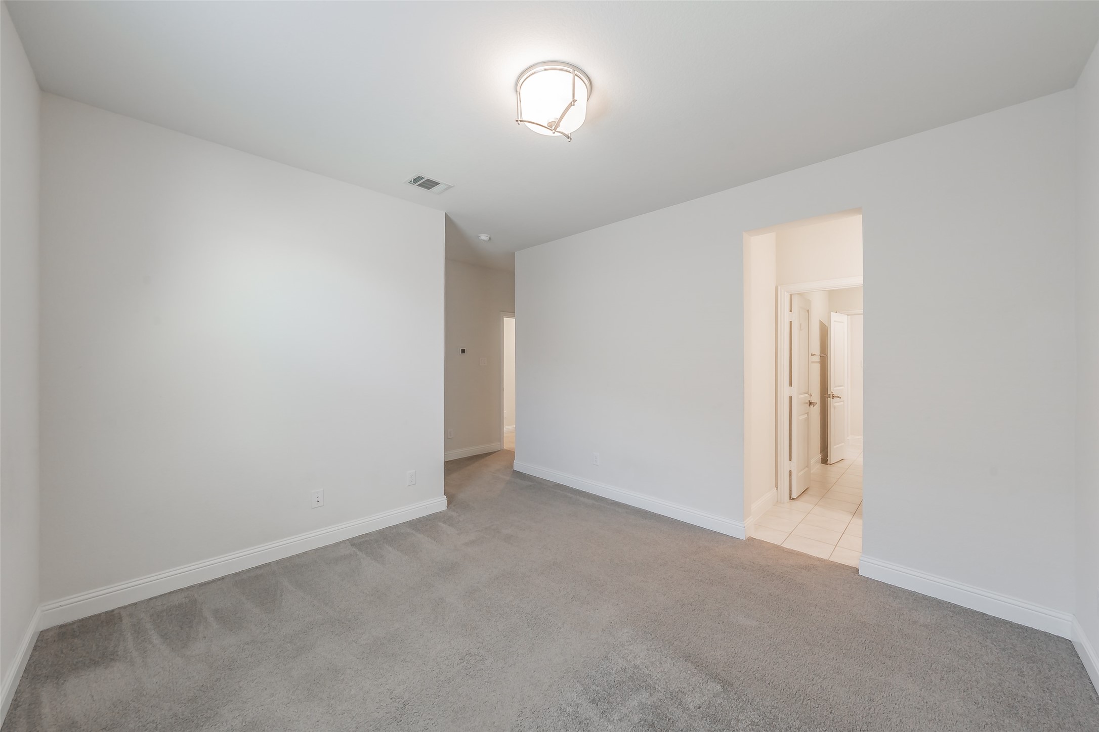8075 Sunflower Lane Dallas TX 75252
