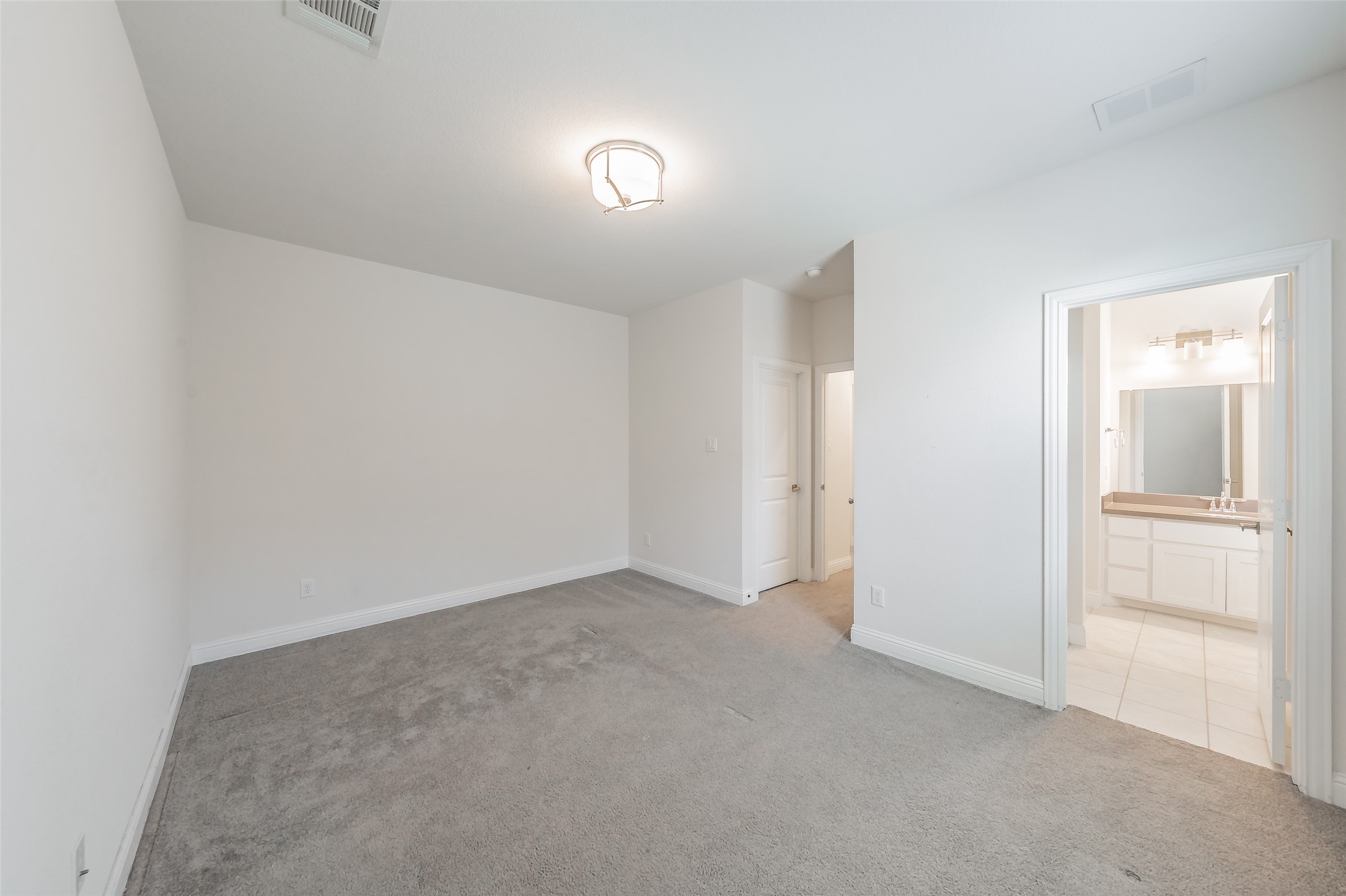 8075 Sunflower Lane Dallas TX 75252