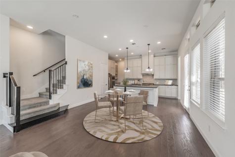 8075 Sunflower Lane Dallas TX 75252
