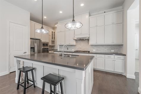8075 Sunflower Lane Dallas TX 75252