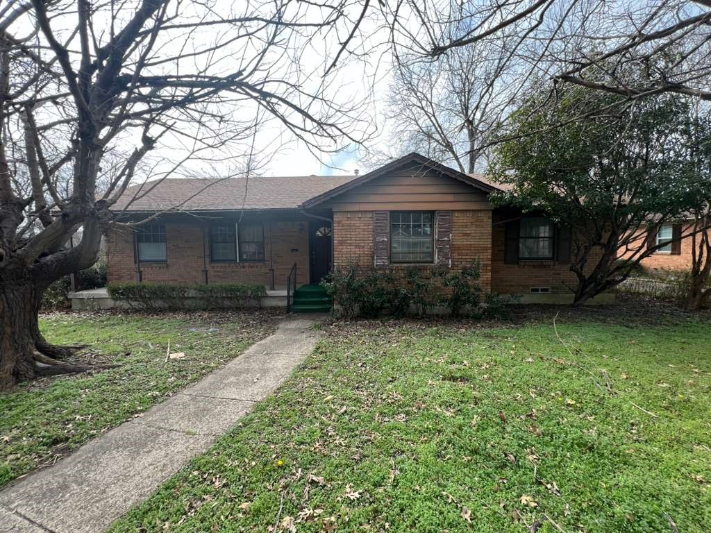 2477 Pinebluff Drive Dallas TX 75228
