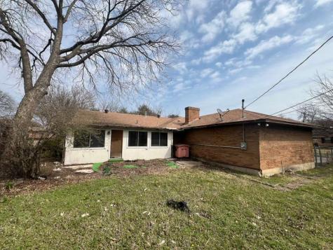 2477 Pinebluff Drive Dallas TX 75228