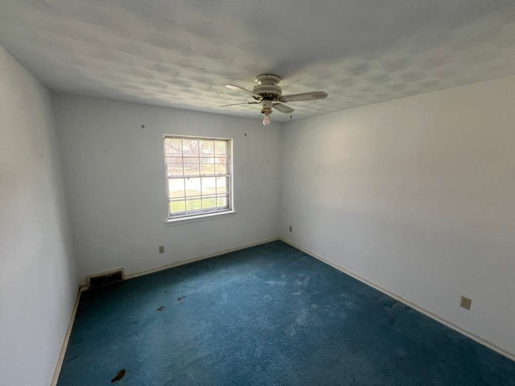 2477 Pinebluff Drive Dallas TX 75228