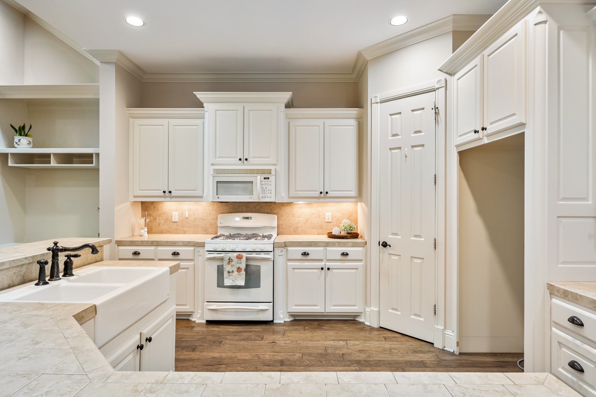 895 Ivy Lane Rockwall TX 75087