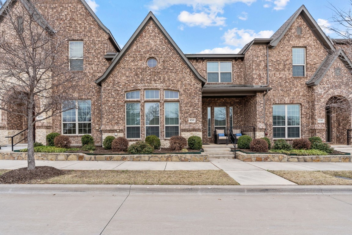 8241 Cotton Belt Lane North Richland Hills TX 76182