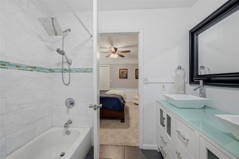 1914 Laurel Road Gainesville TX 76240