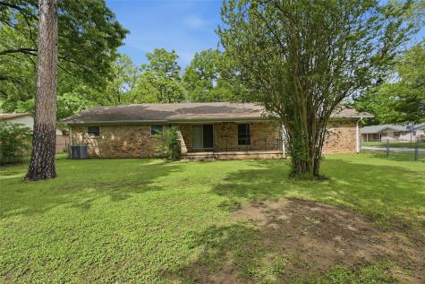 1914 Laurel Road Gainesville TX 76240