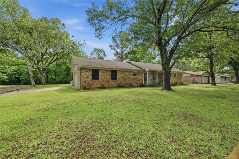 1914 Laurel Road Gainesville TX 76240