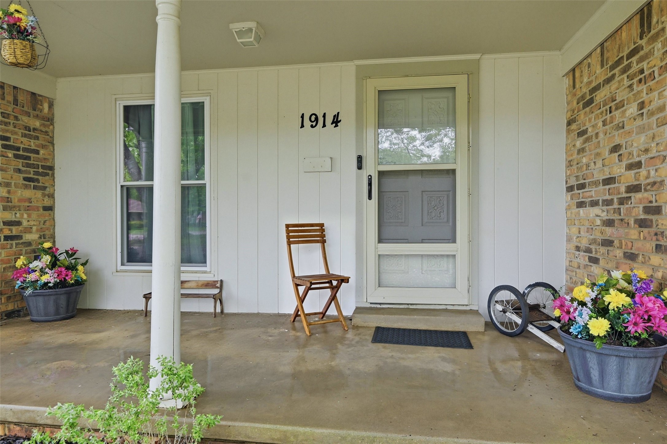 1914 Laurel Road Gainesville TX 76240