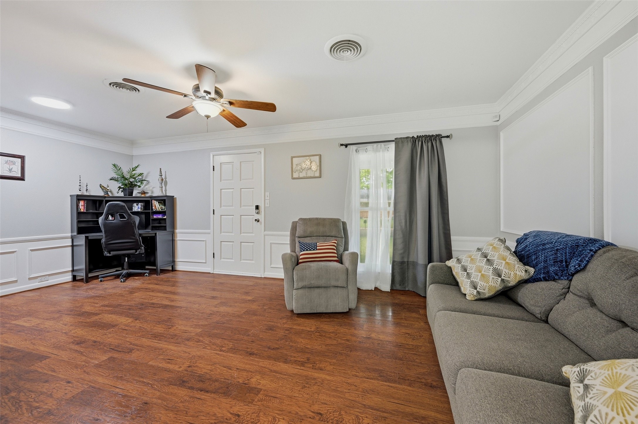 1914 Laurel Road Gainesville TX 76240