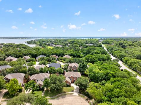 4502 Amanda Court Rowlett TX 75088