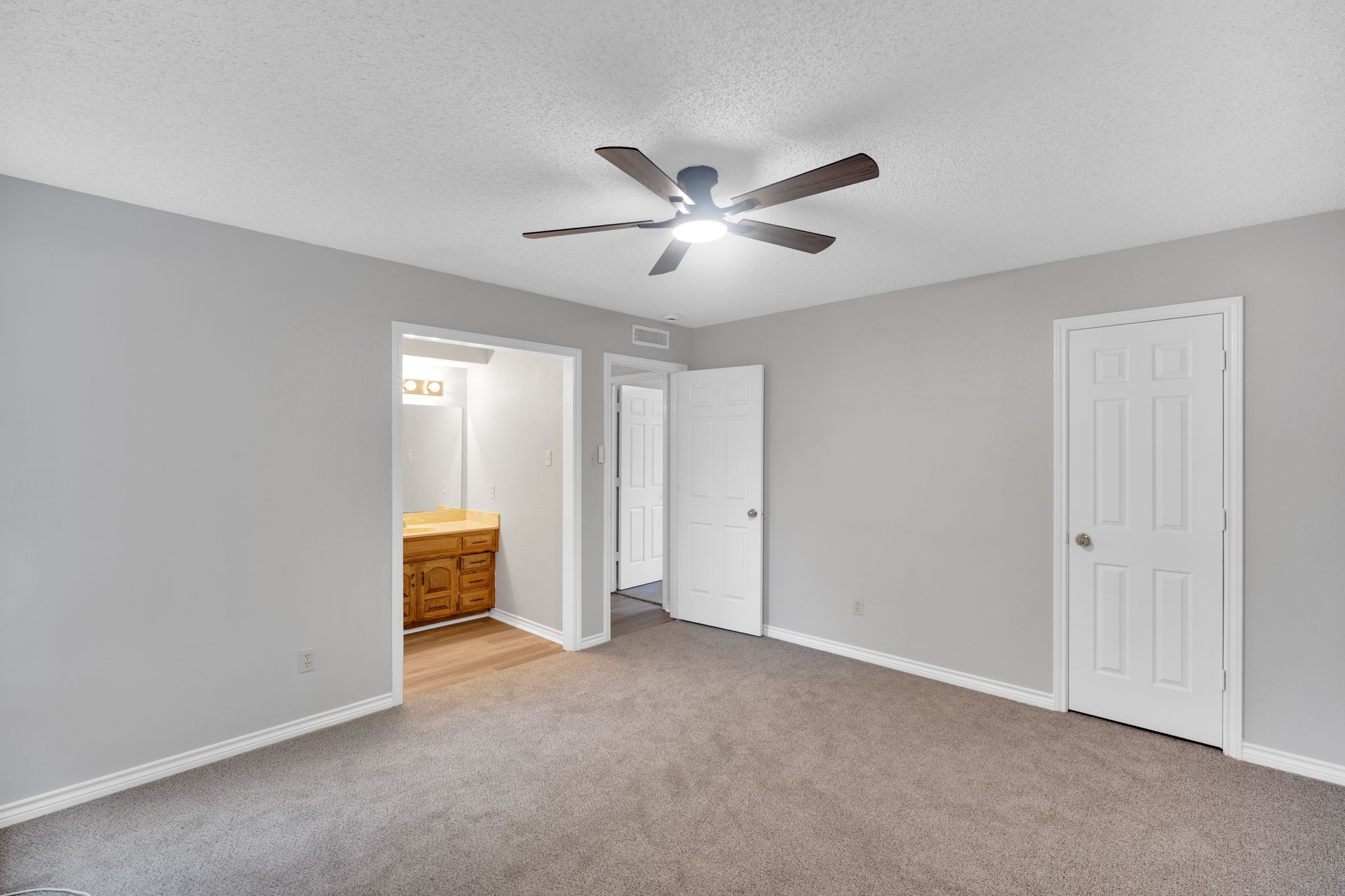 730 Squire Place Red Oak TX 75154