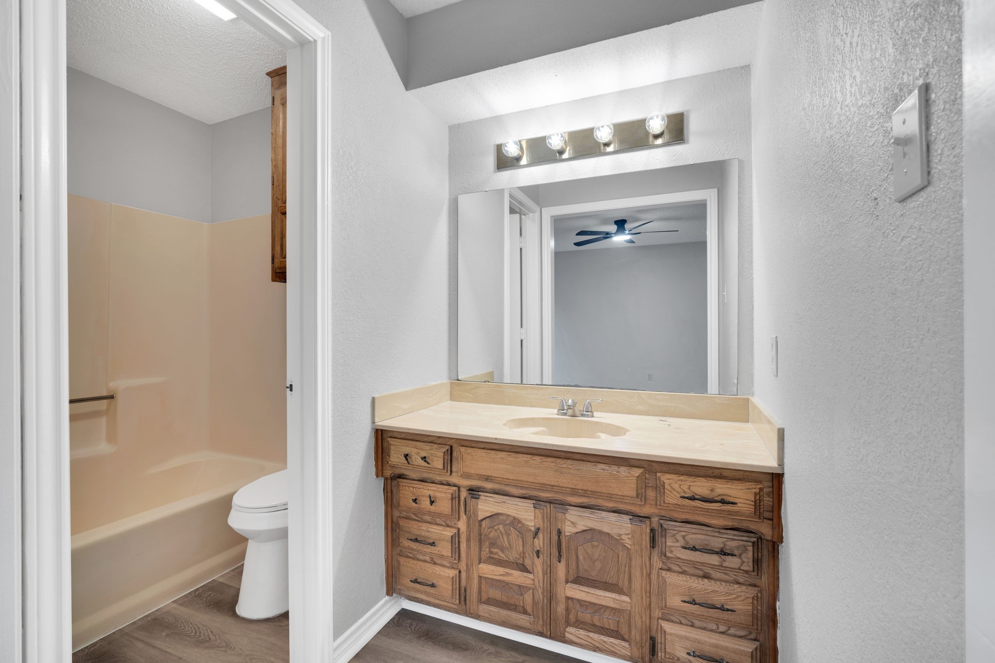 730 Squire Place Red Oak TX 75154