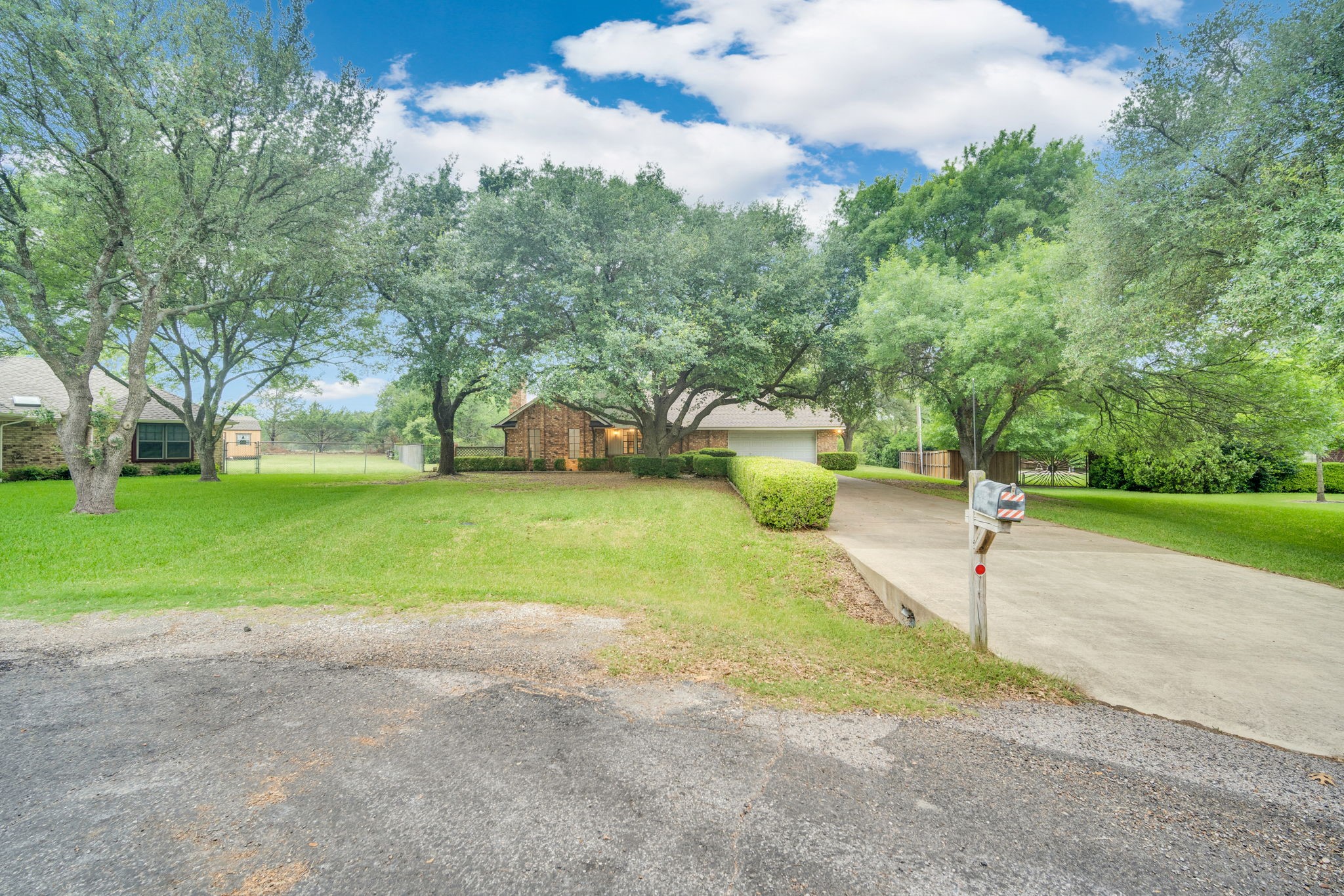 730 Squire Place Red Oak TX 75154