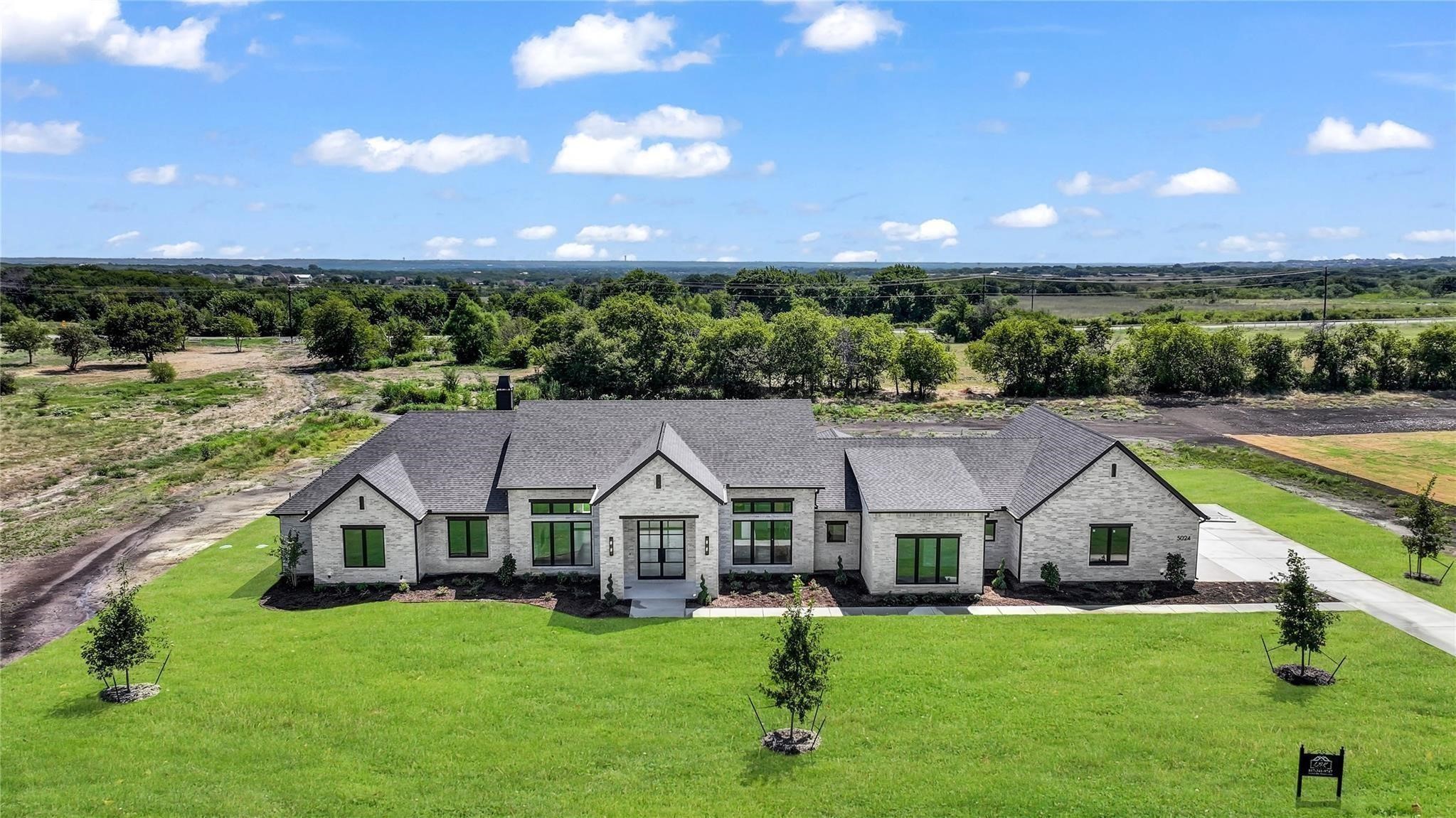 5024 Frost Creek Aledo TX 76008