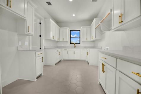 5024 Frost Creek Aledo TX 76008