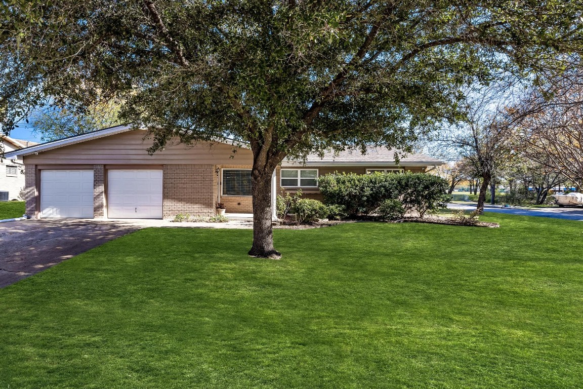 3857 Bonnie Drive Fort Worth TX 76116