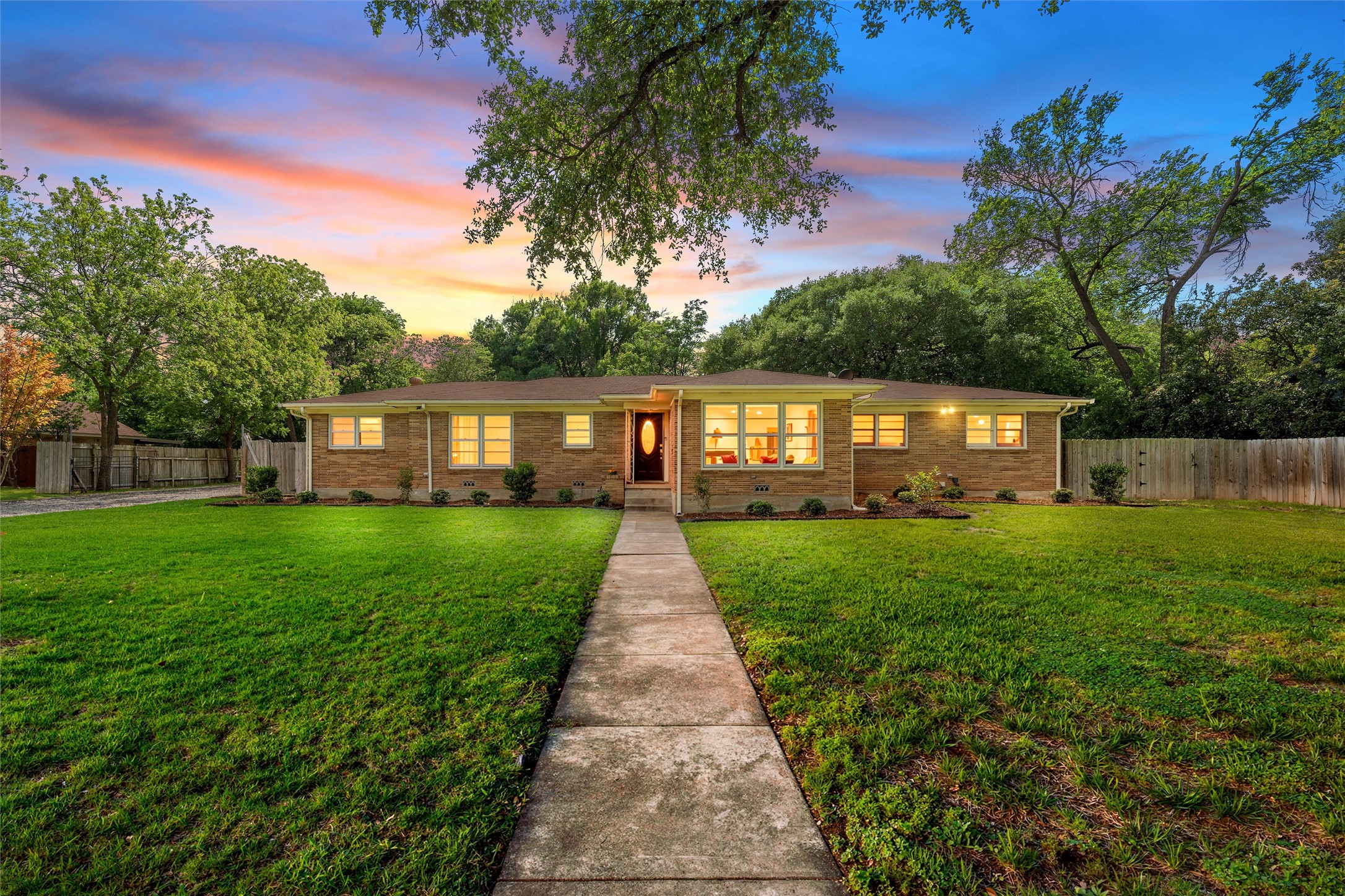 3412 N 32nd Street Waco TX 76708