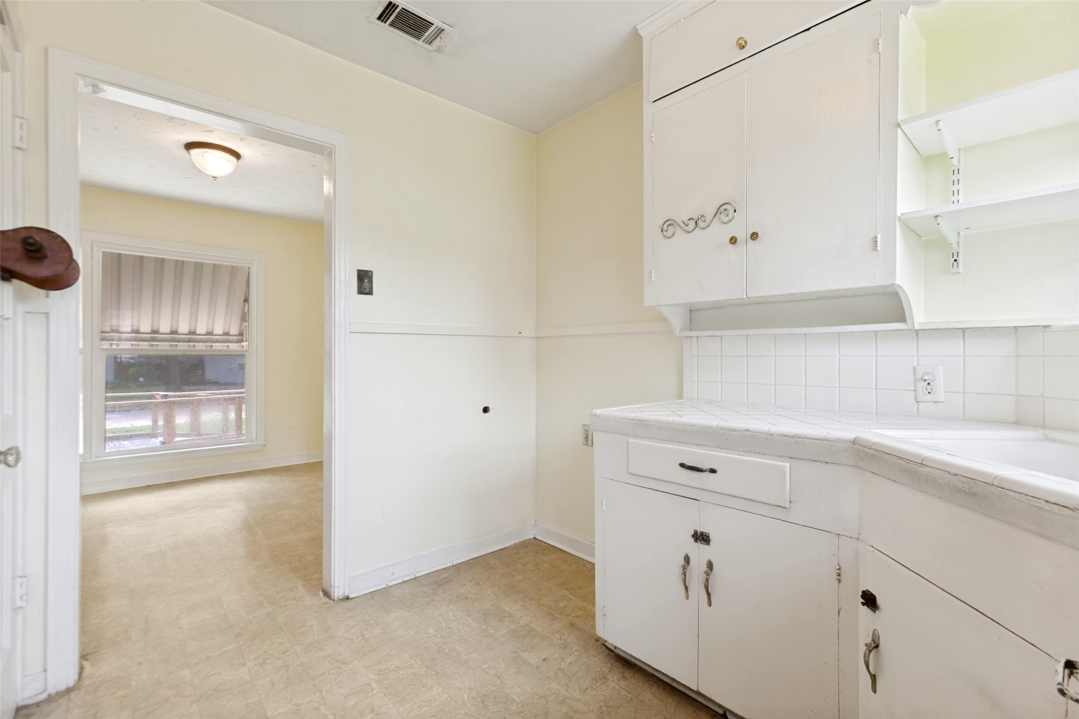 811 Magnolia Drive Garland TX 75040