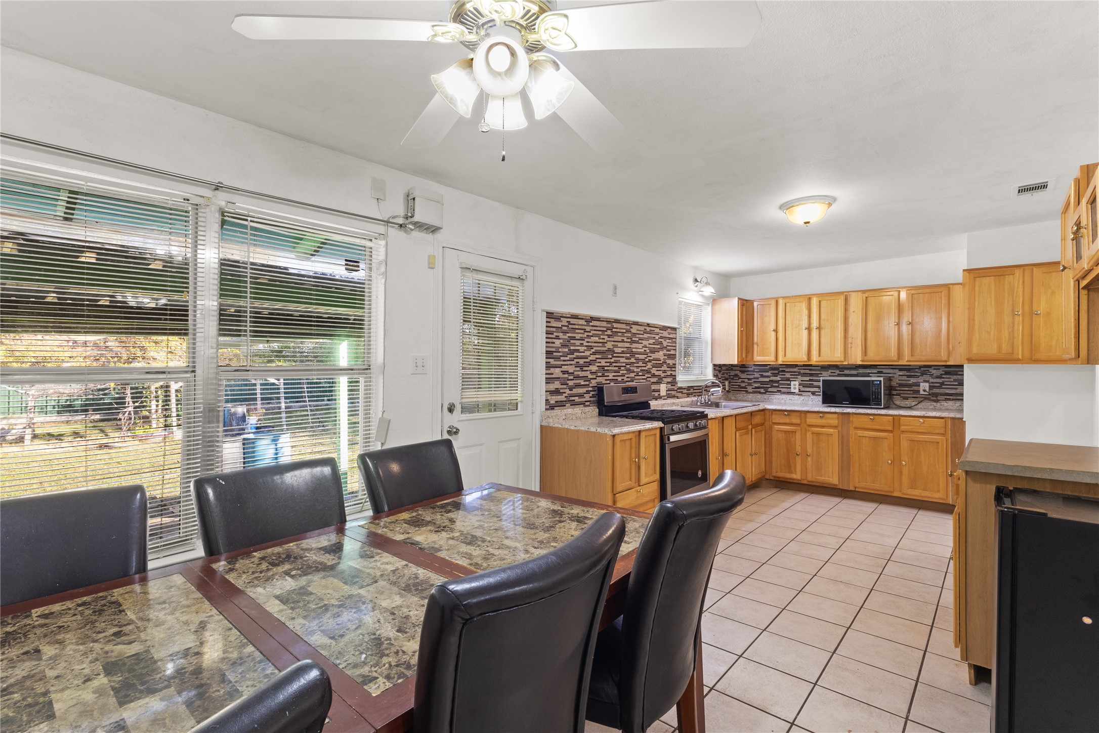 4805 Ira Street Haltom City TX 76117