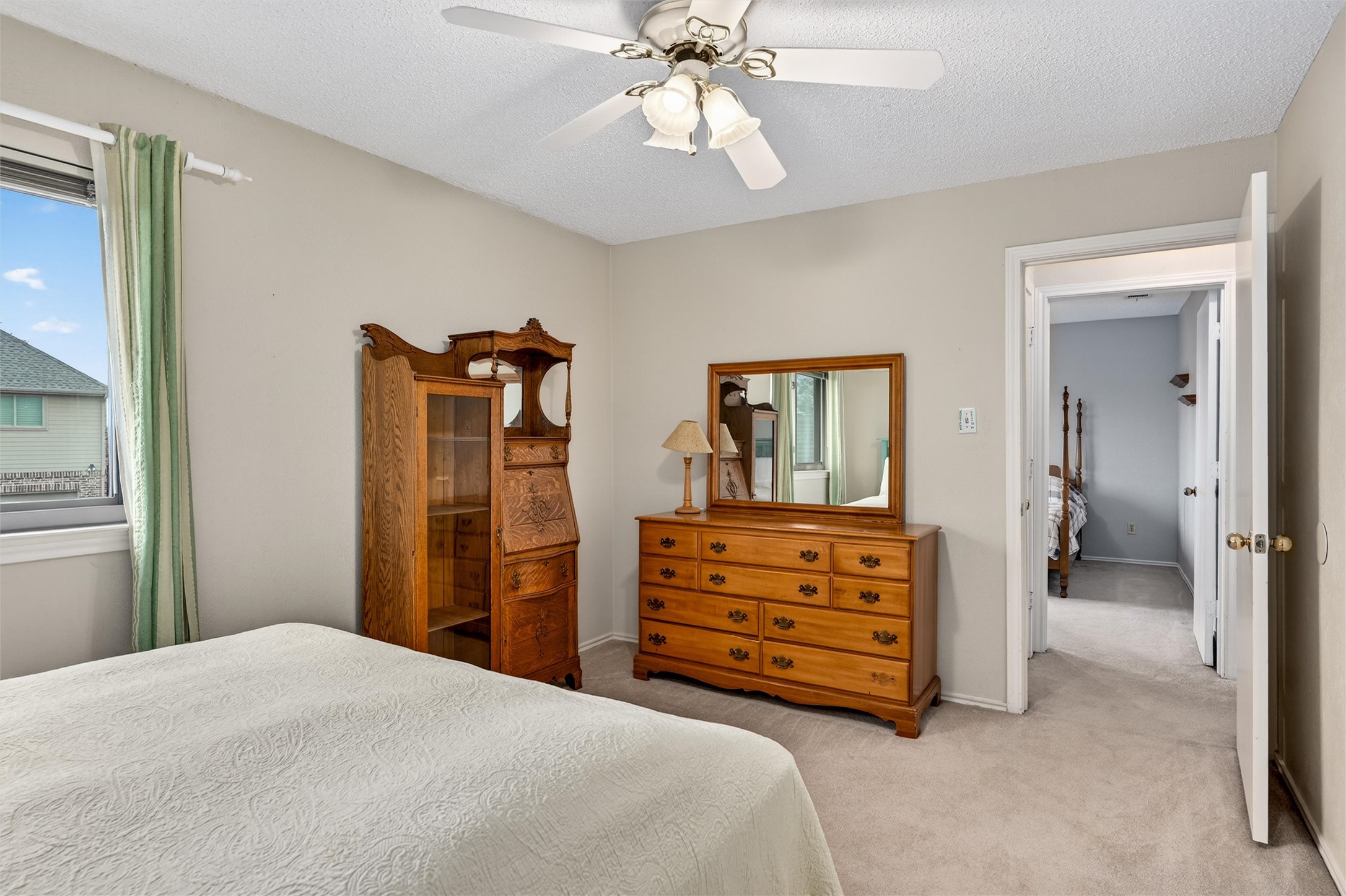 2516 Willowdale Drive Carrollton TX 75006