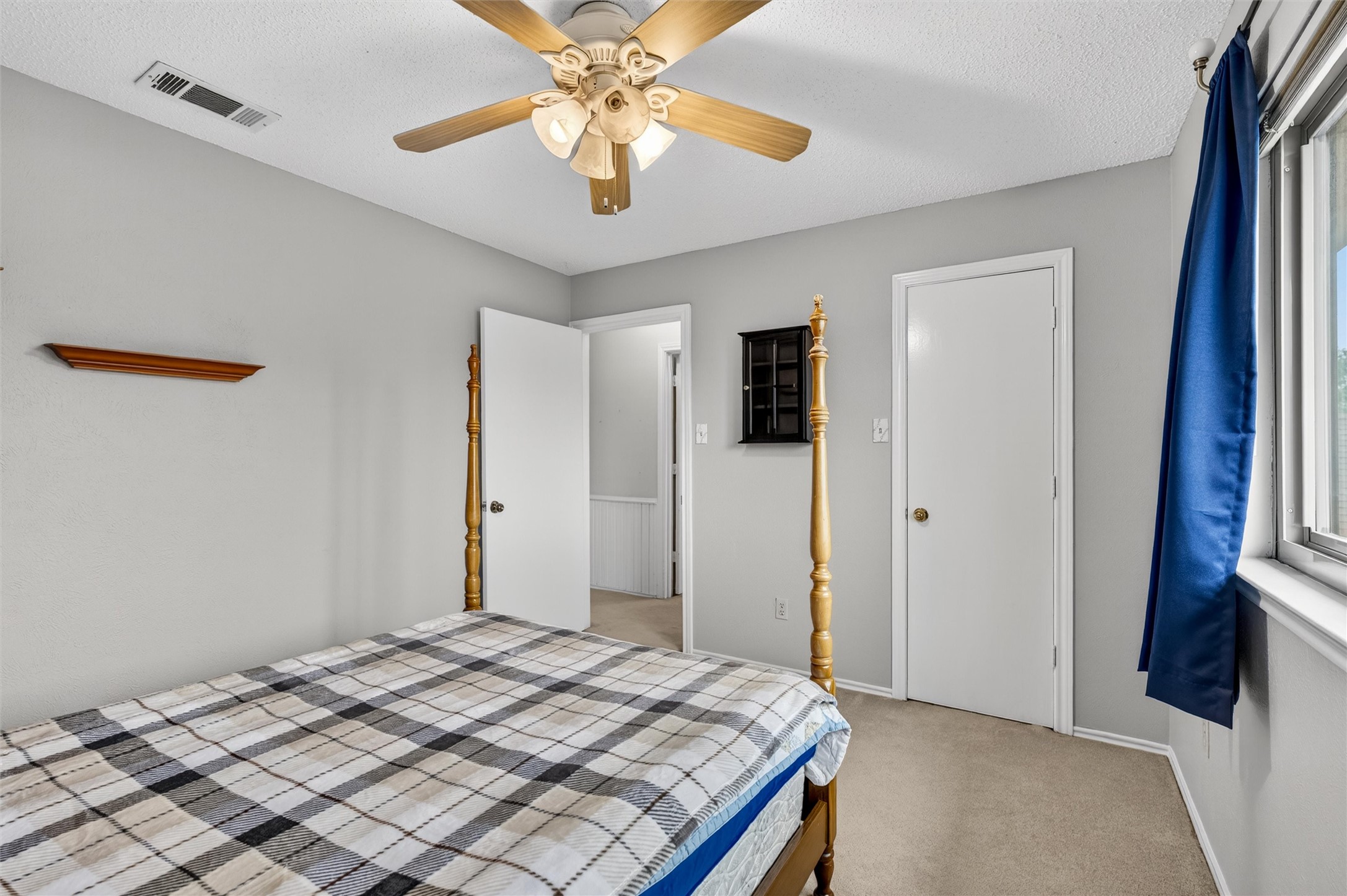 2516 Willowdale Drive Carrollton TX 75006