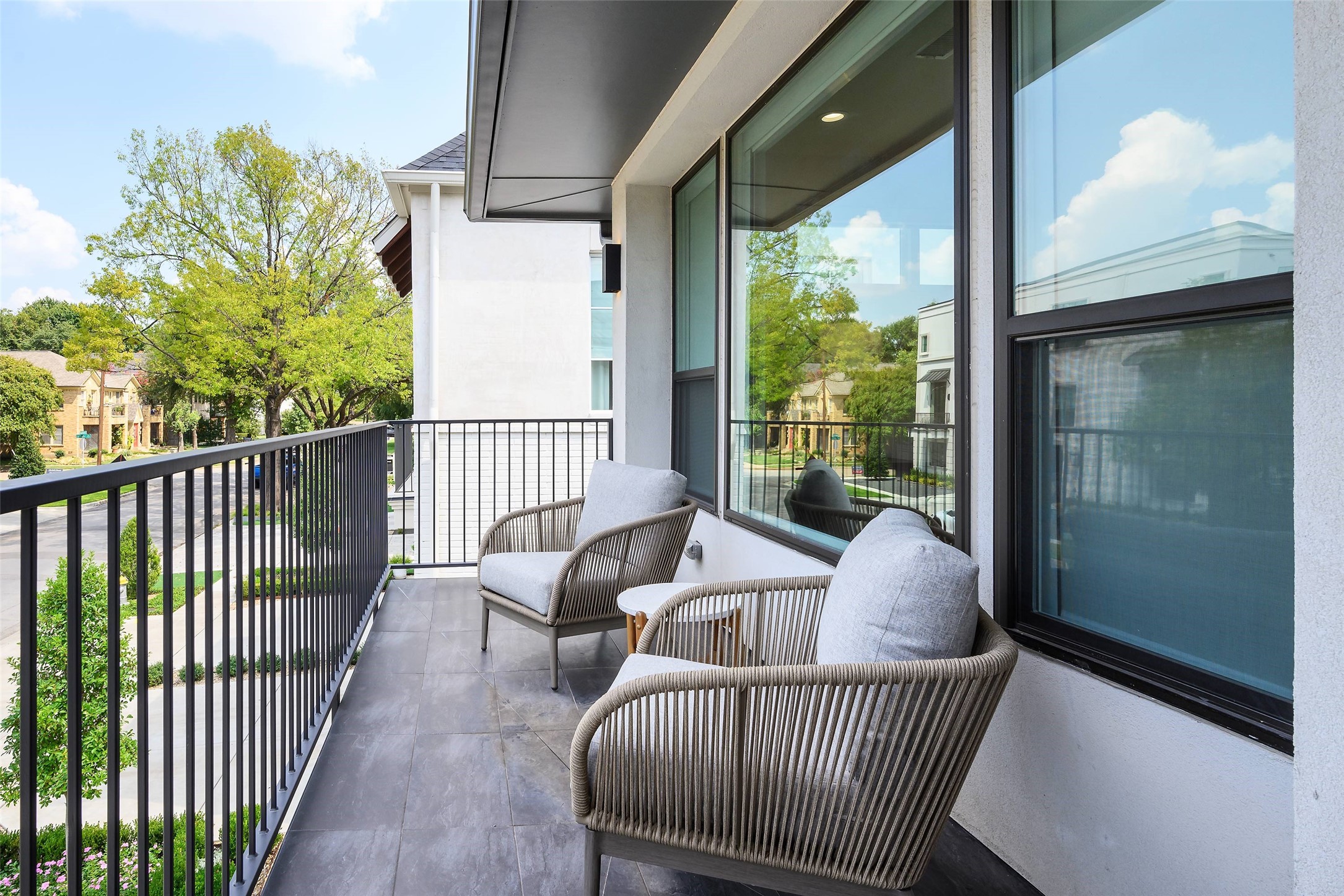 3930 Hawthorne Avenue Dallas TX 75219