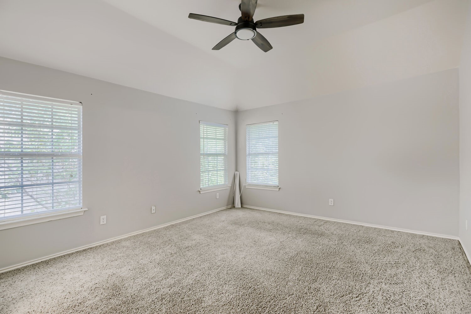 5216 Birch Grove Lane Fort Worth TX 76137