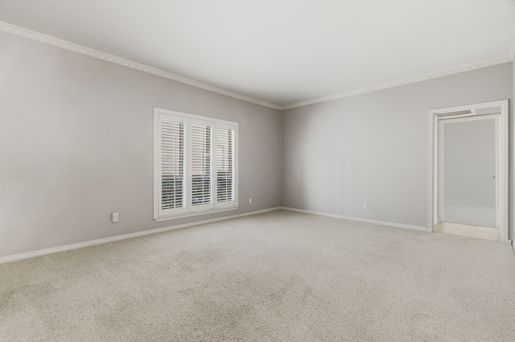4320 Bellaire Drive S Fort Worth TX 76109