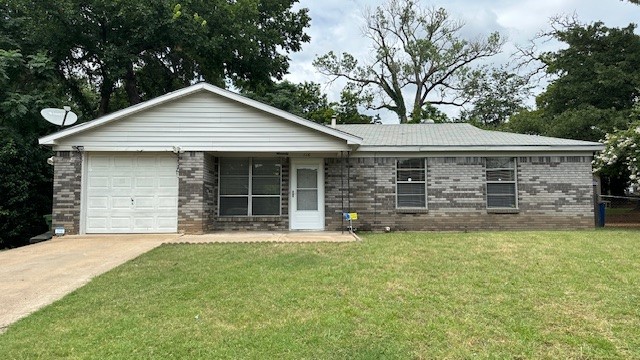 116 Bowles Court Hurst TX 76053