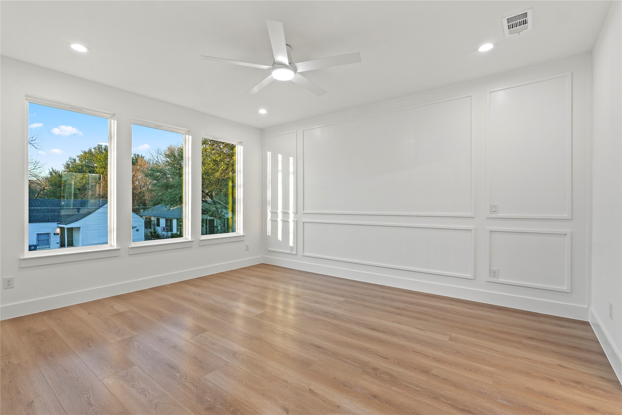 2212 Marburg Street Dallas TX 75215