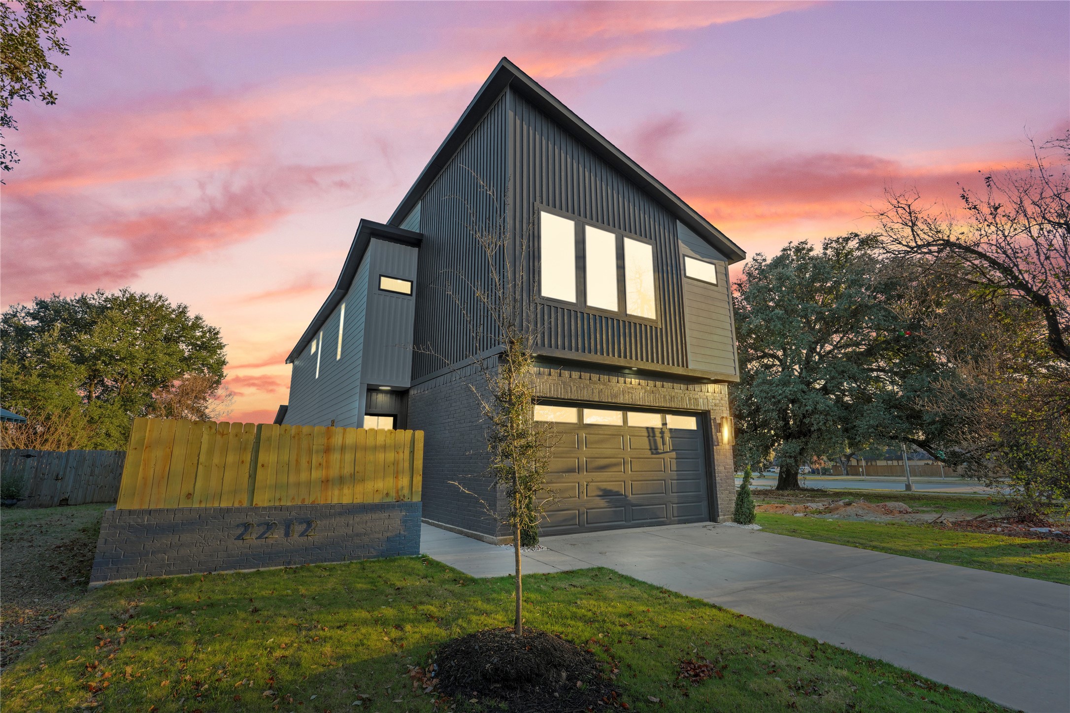 2212 Marburg Street Dallas TX 75215