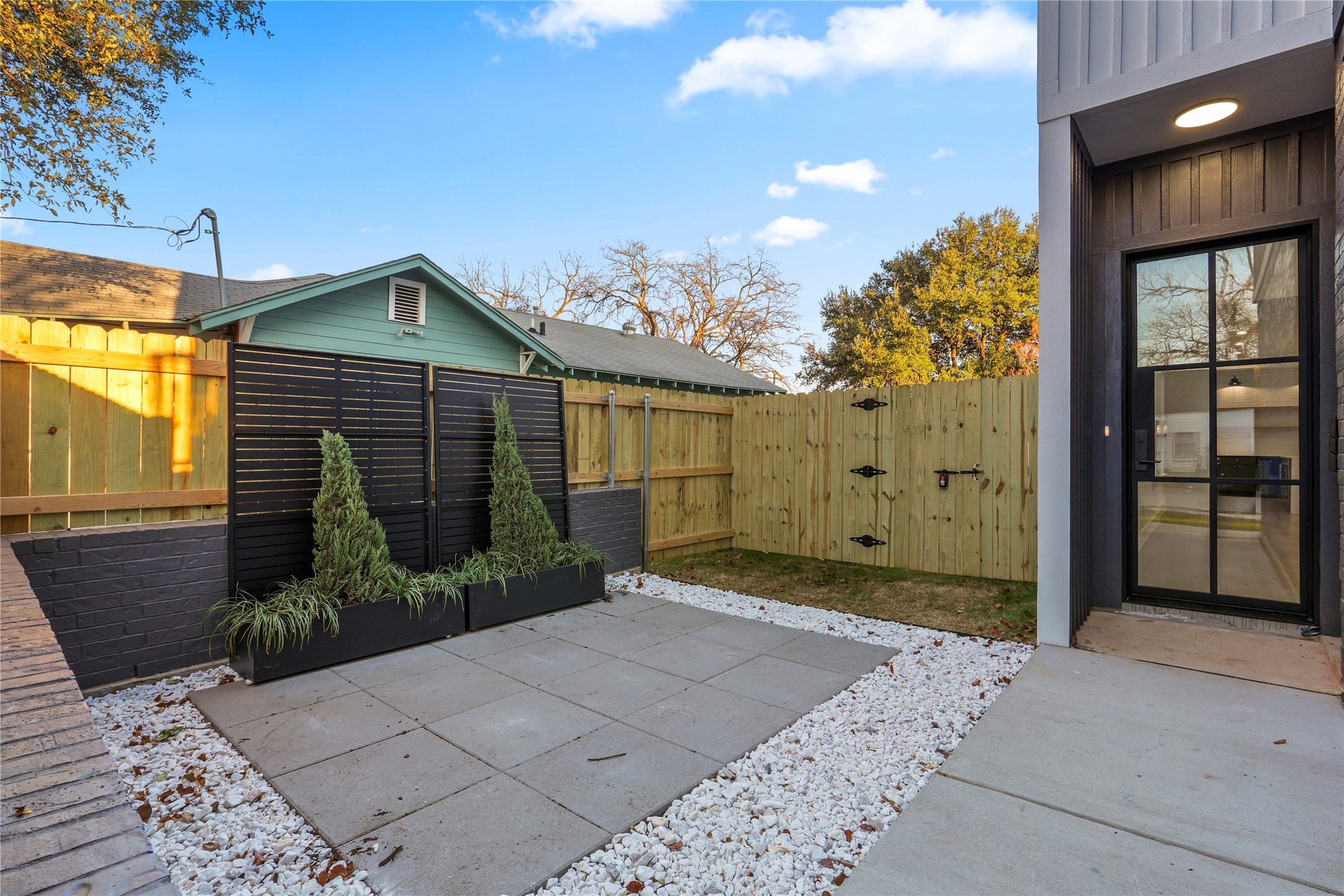 2212 Marburg Street Dallas TX 75215