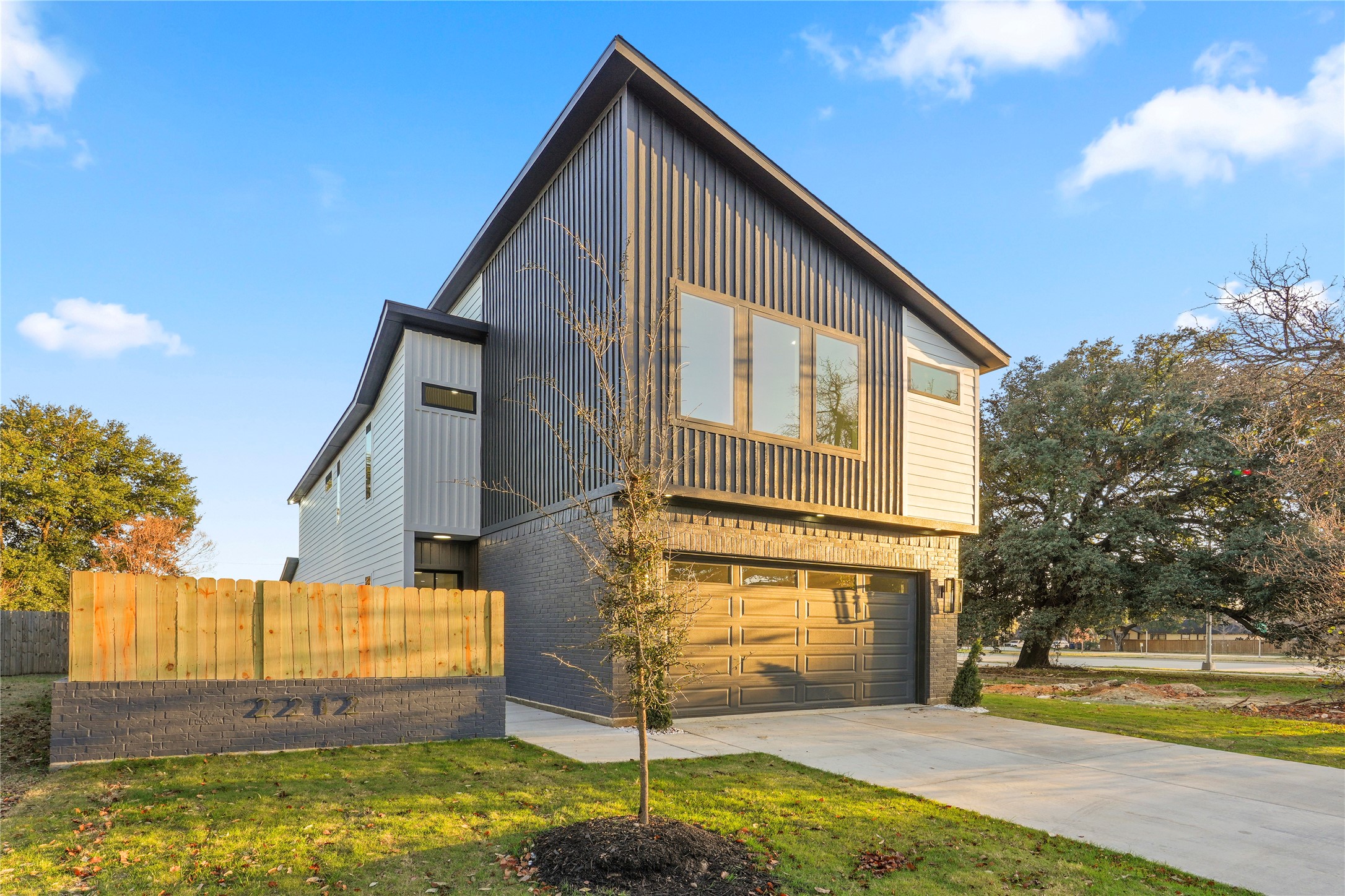 2212 Marburg Street Dallas TX 75215