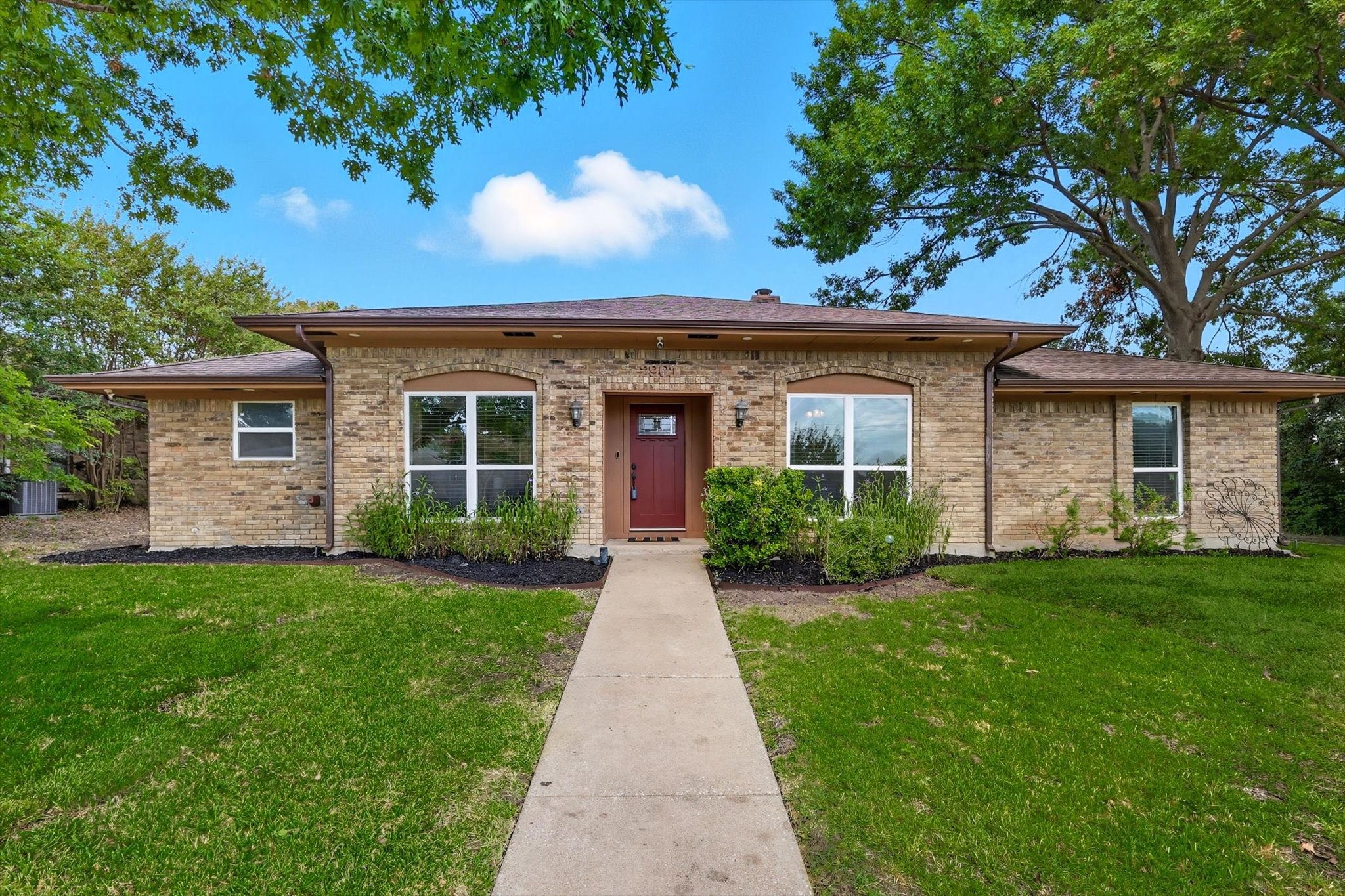 2901 Crow Valley Trail Plano TX 75023