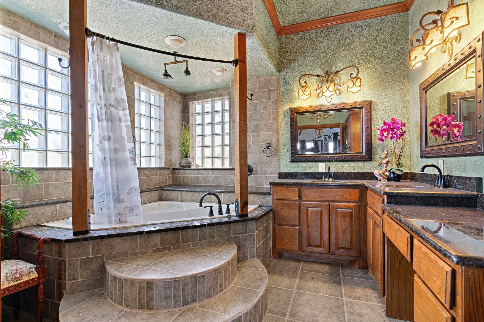 228 Private Road 1758 Chico TX 76431