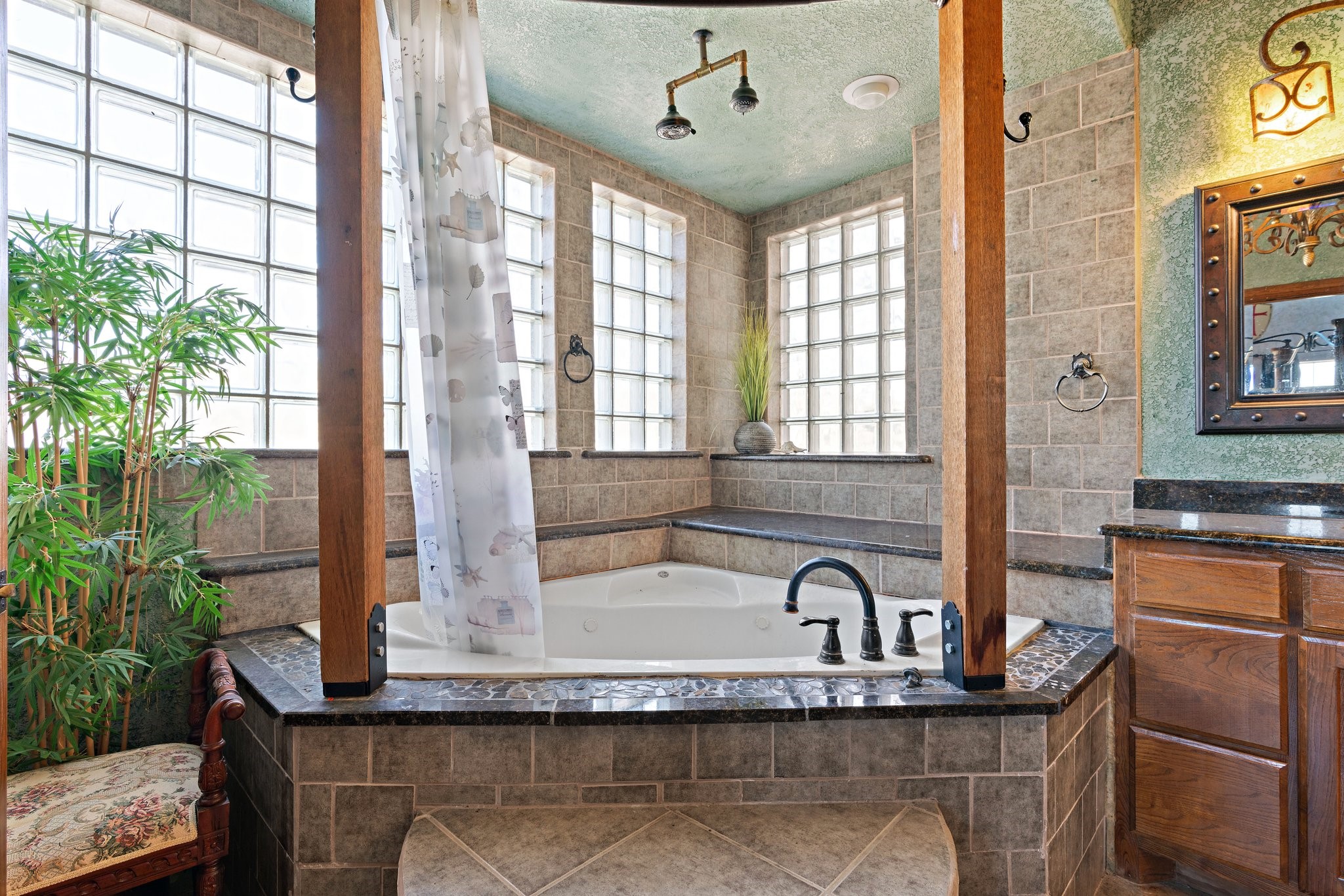 228 Private Road 1758 Chico TX 76431