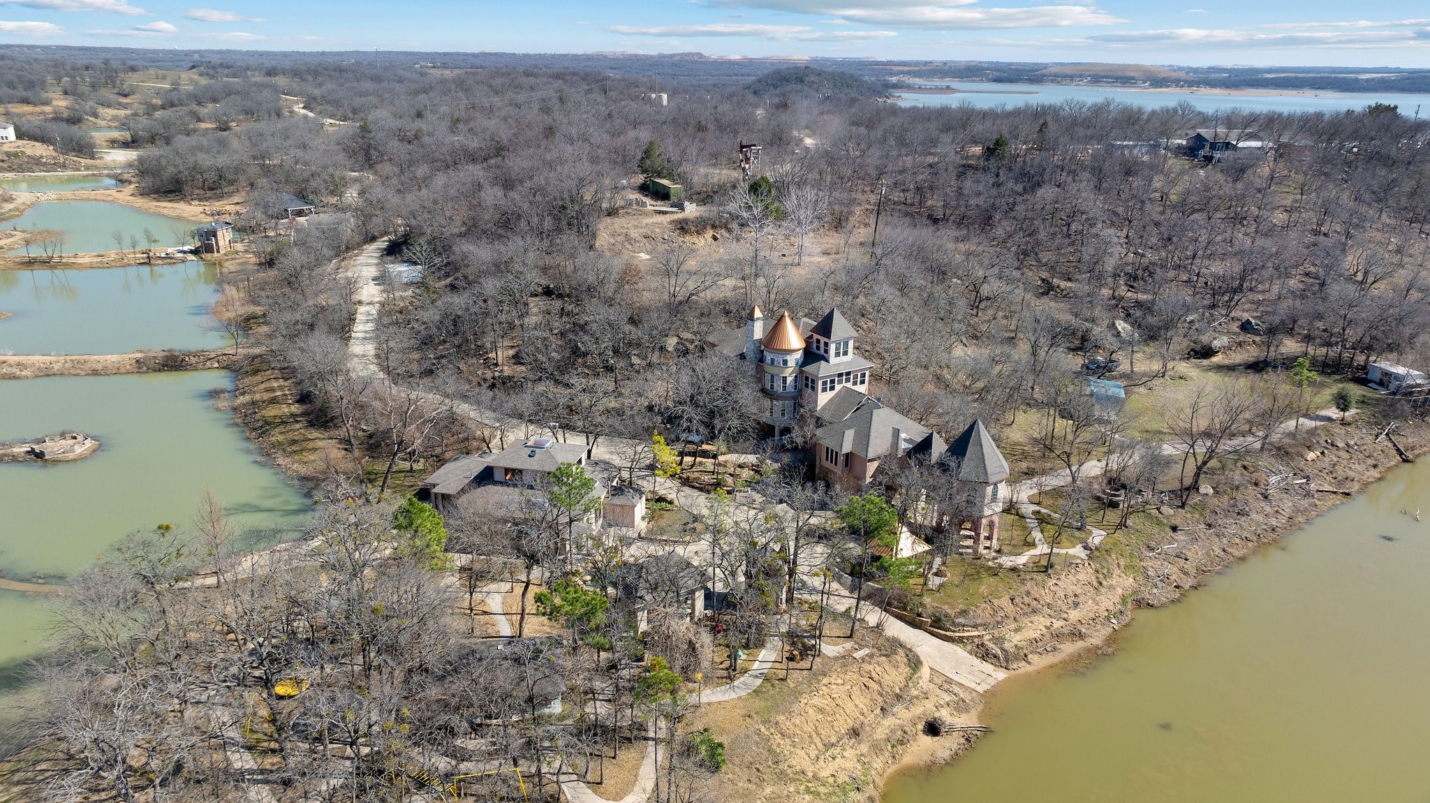 228 Private Road 1758 Chico TX 76431