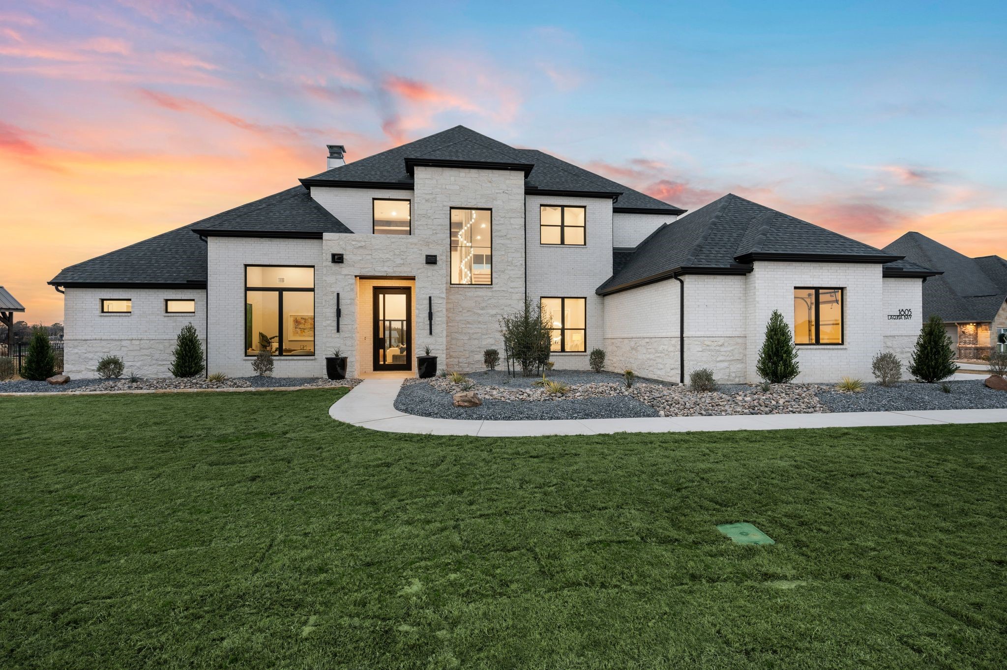 1805 Laguna Bay S Pelican Bay TX 76020
