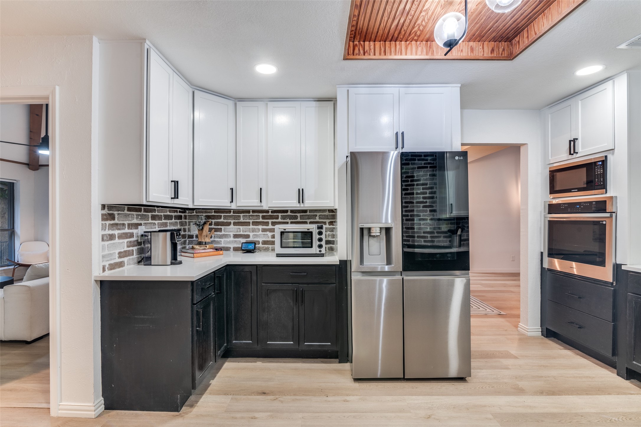 2209 Vicksburg Drive Sachse TX 75048