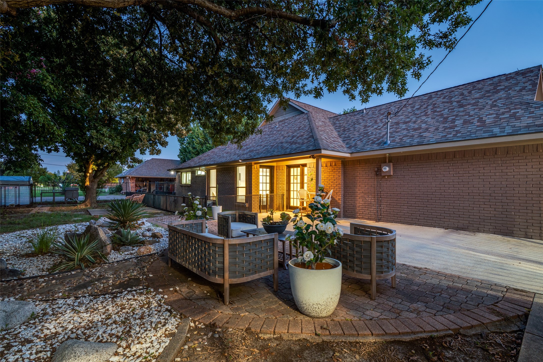 2209 Vicksburg Drive Sachse TX 75048