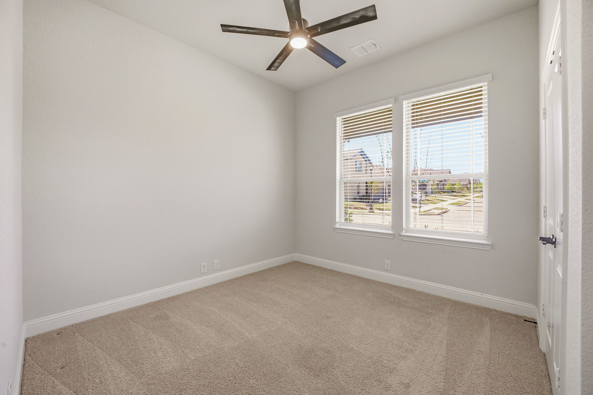 800 Jaguar Ridge Godley TX 76044