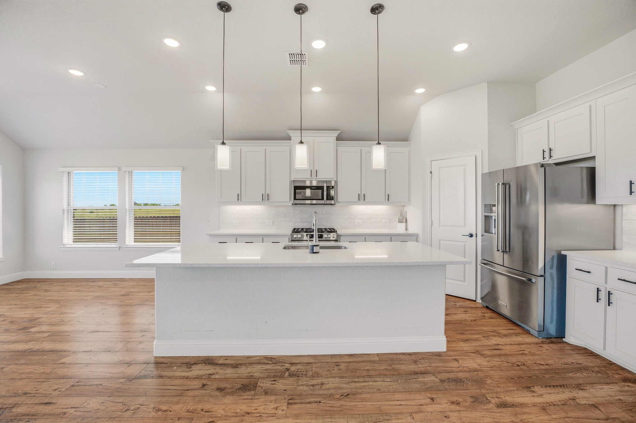 800 Jaguar Ridge Godley TX 76044
