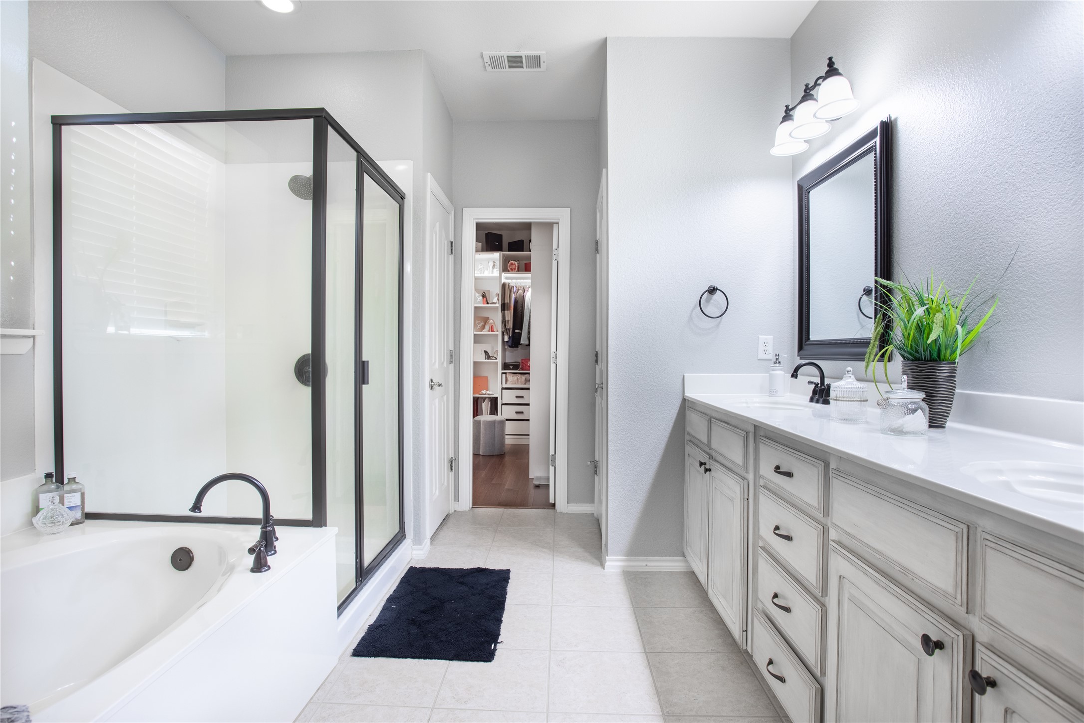 10520 Stoneside Trail Fort Worth TX 76244