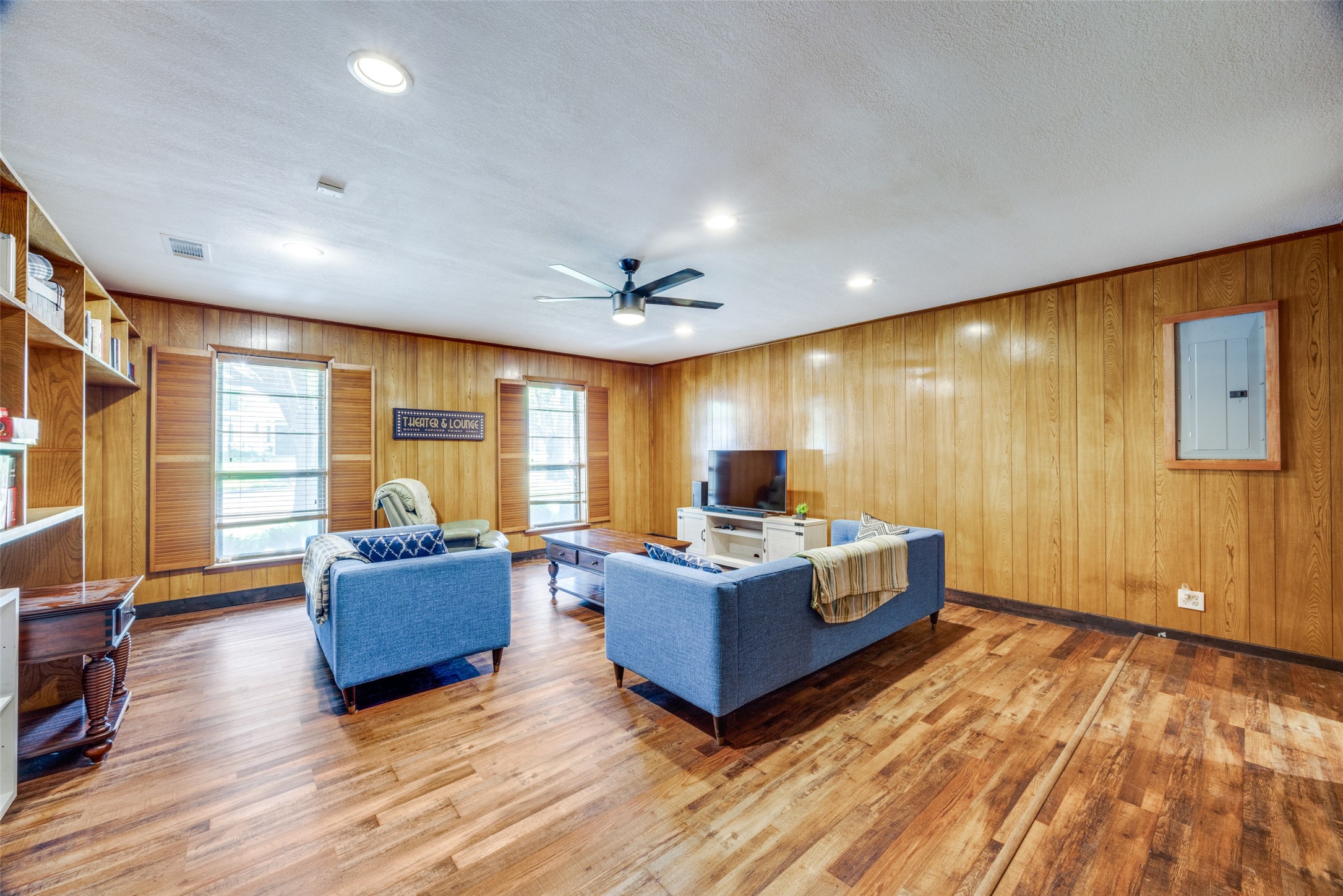 1023 N Leslie Avenue Sherman TX 75092